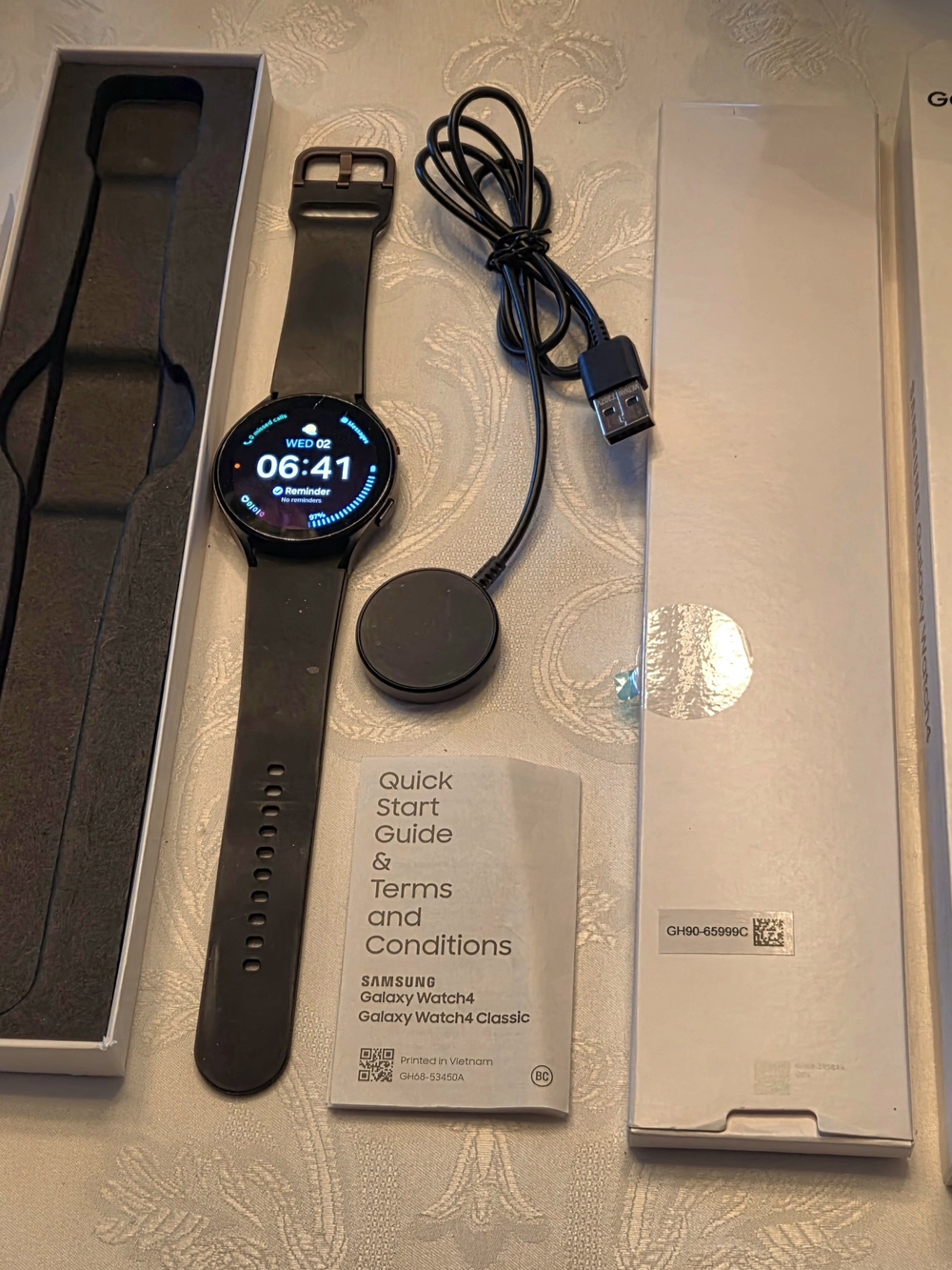Samsung Galaxy Watch4 Classic Black Smartwatch with Charger